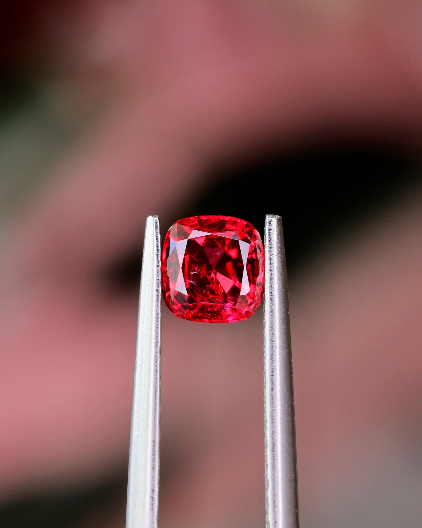 レッドスピネル ルース 0.52ct