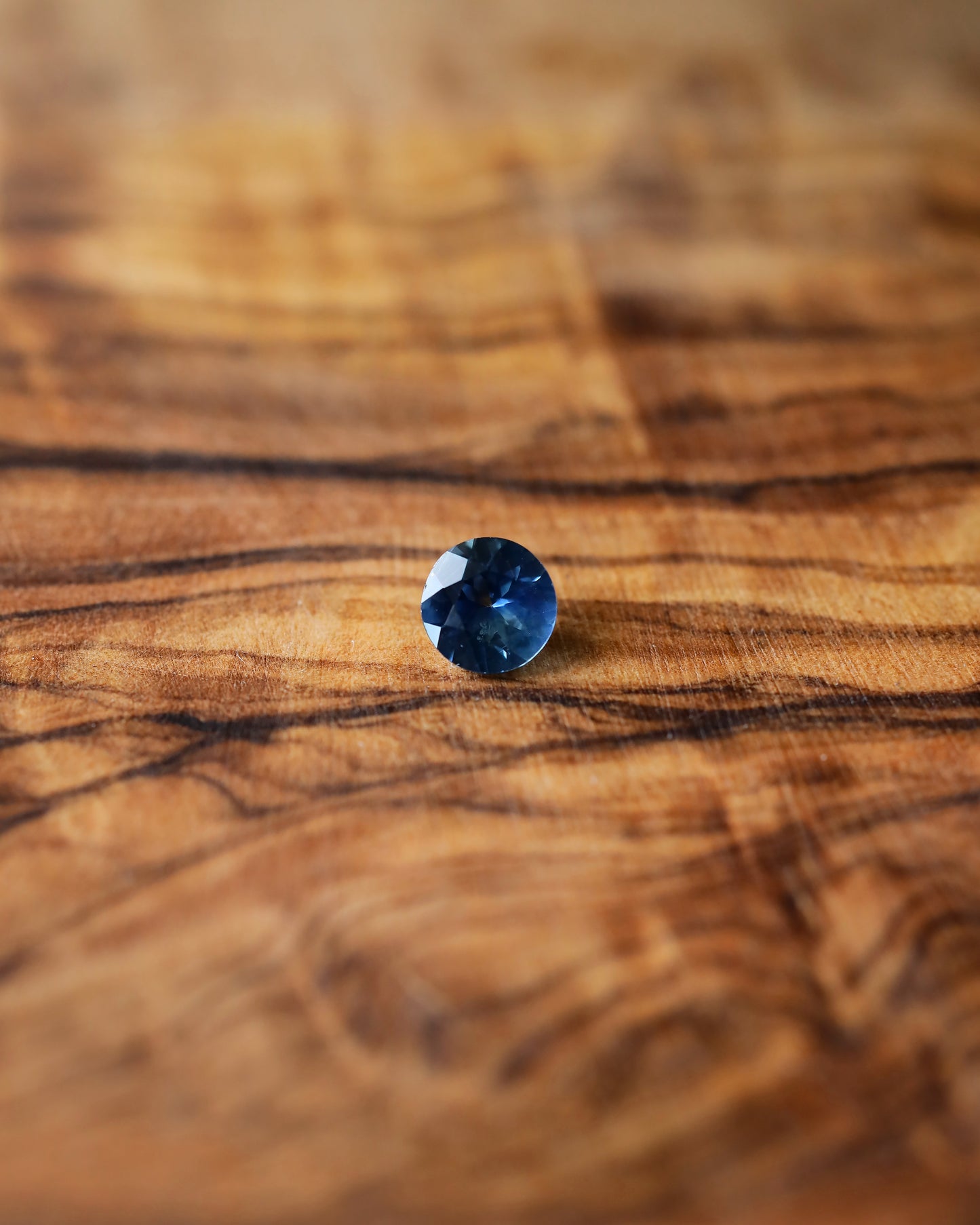 モンタナサファイア ルース 0.75ct