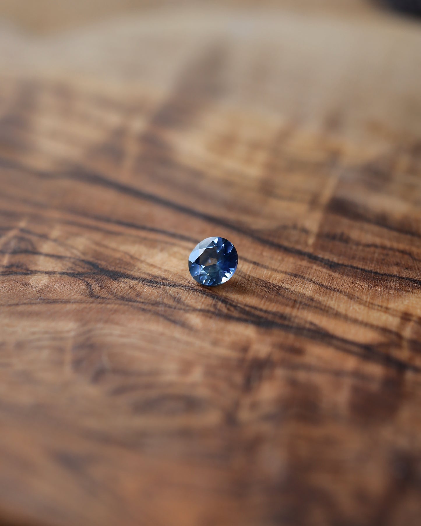 モンタナサファイア ルース 0.75ct