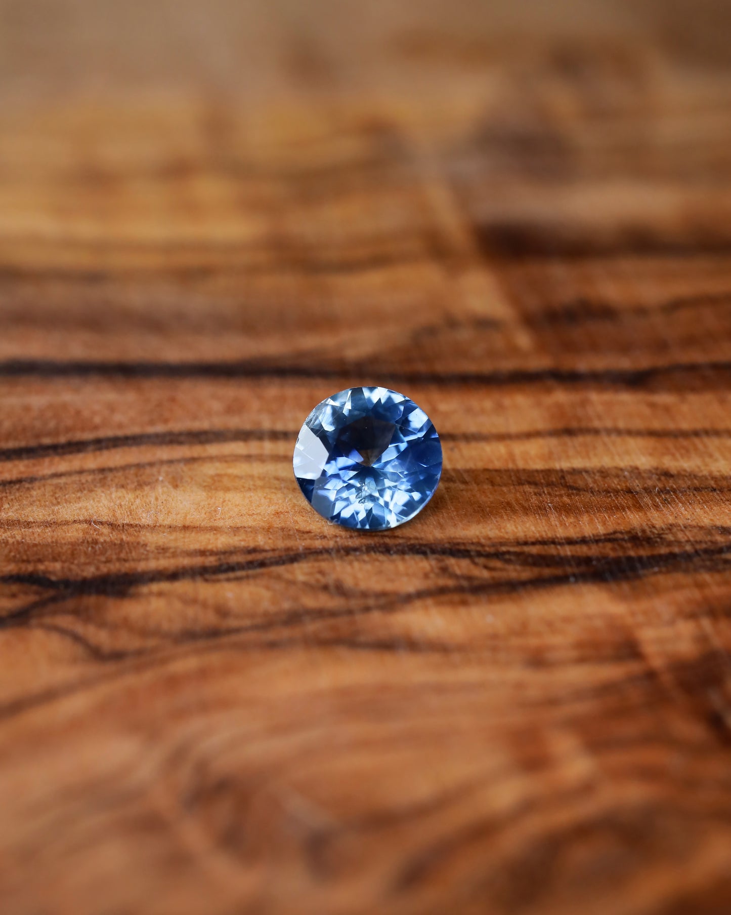 モンタナサファイア ルース 0.75ct
