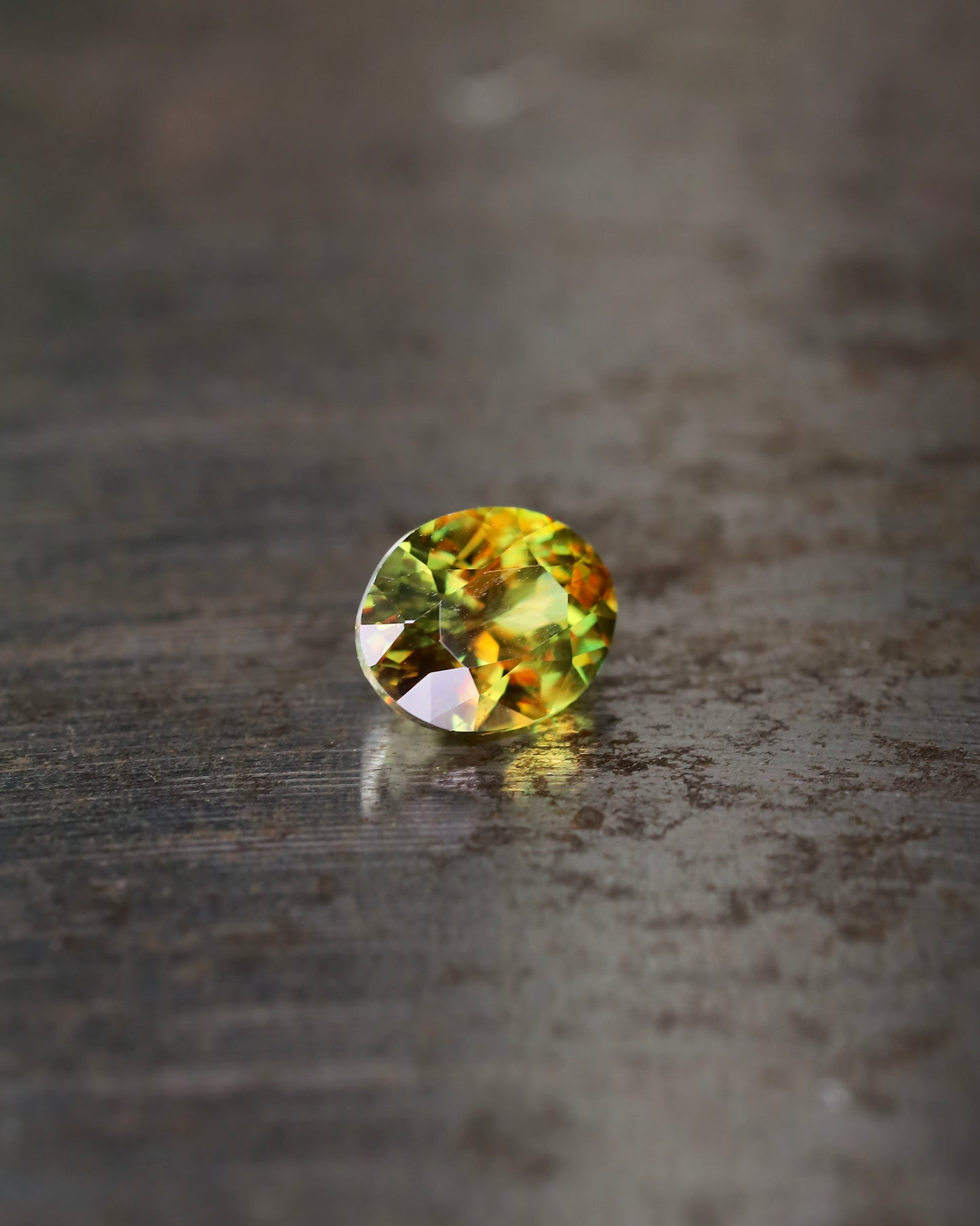 スフェーン ルース 0.35ct