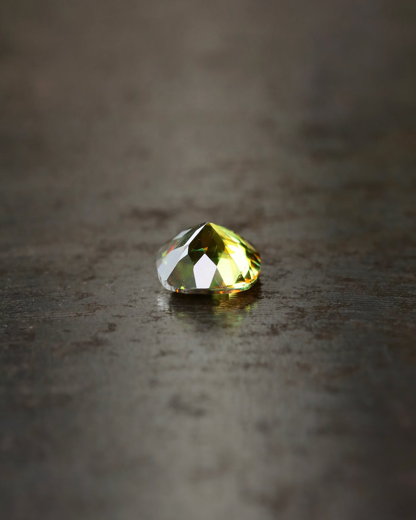 スフェーン ルース 0.42ct