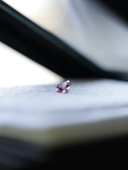 パパラチアサファイア　ルース　0.29ct