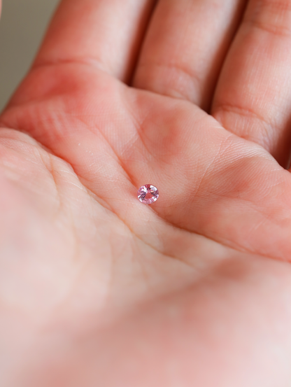 パパラチアサファイア　ルース　0.29ct