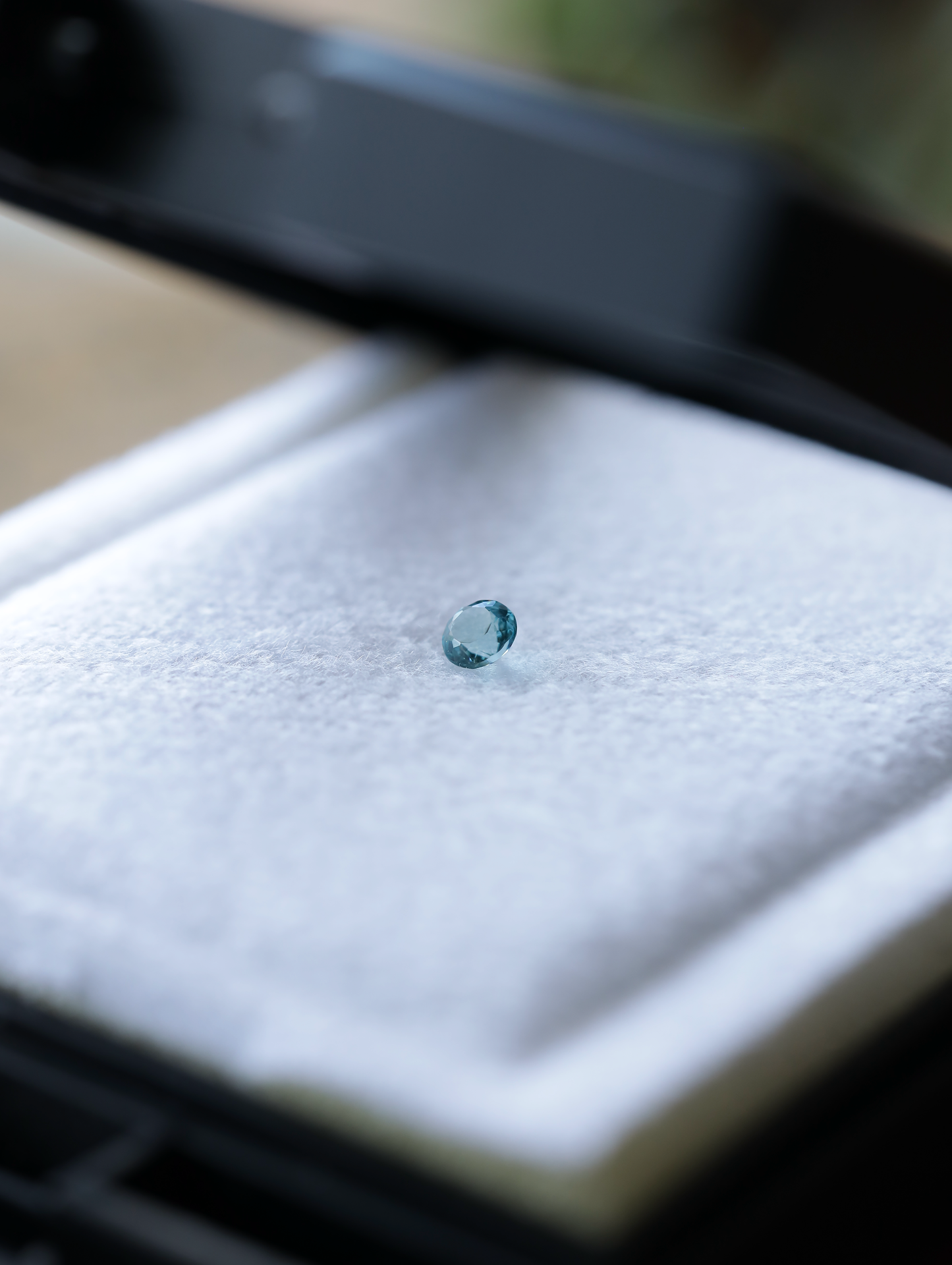 グランディディエライト　ルース　0.16ct