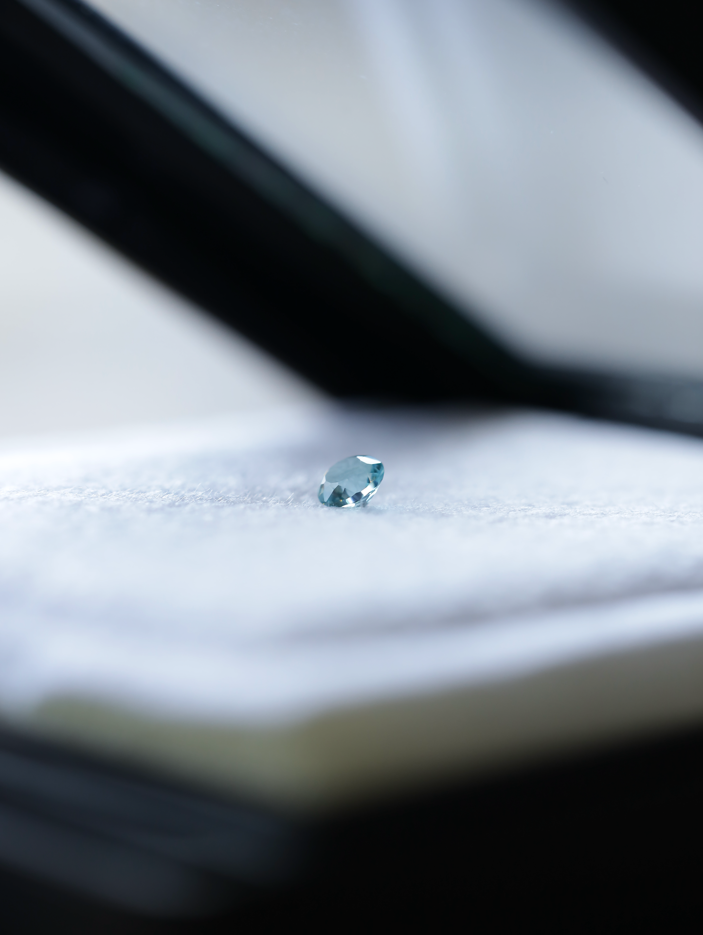 グランディディエライト　ルース　0.16ct