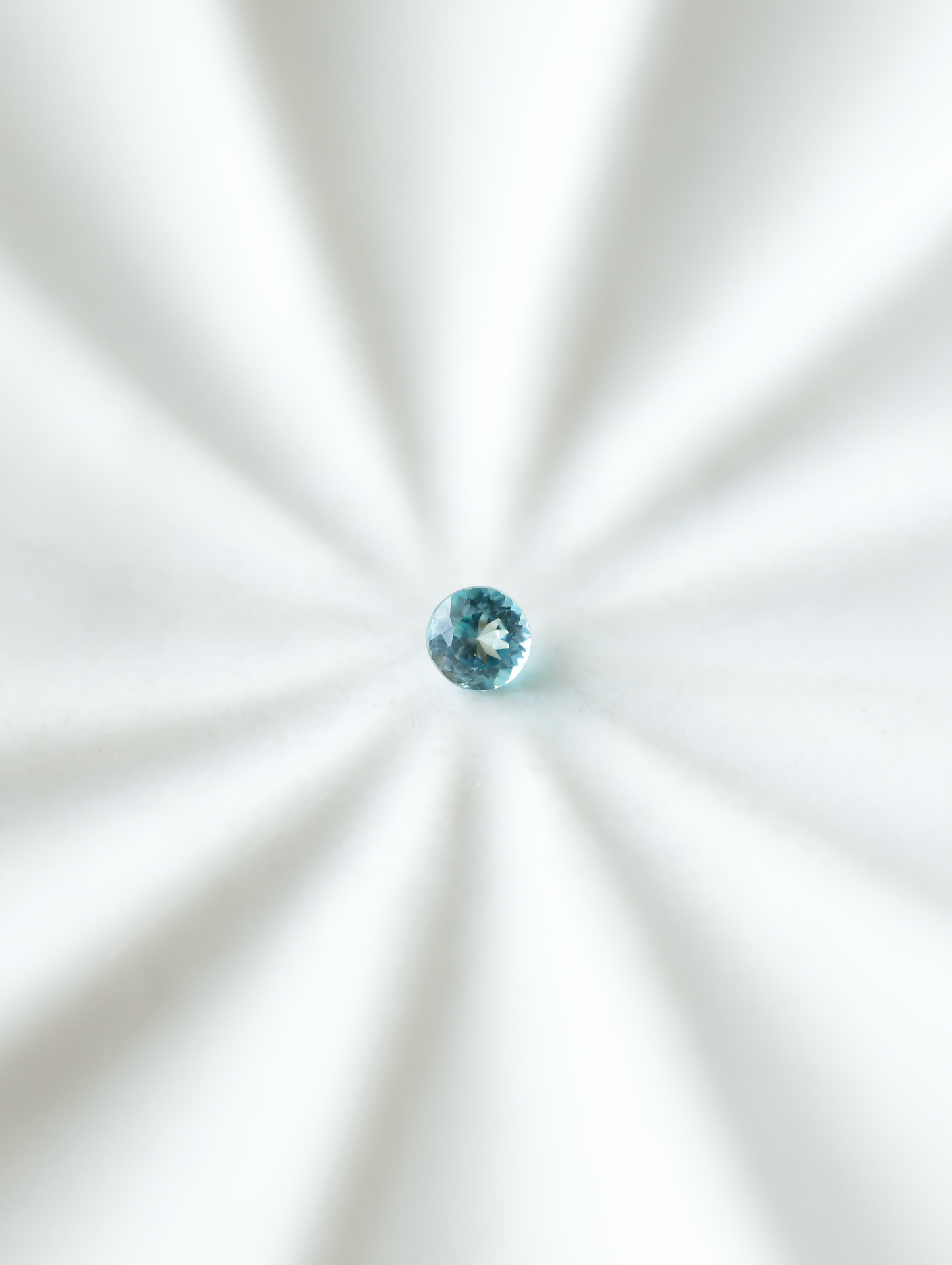 グランディディエライト　ルース　0.16ct