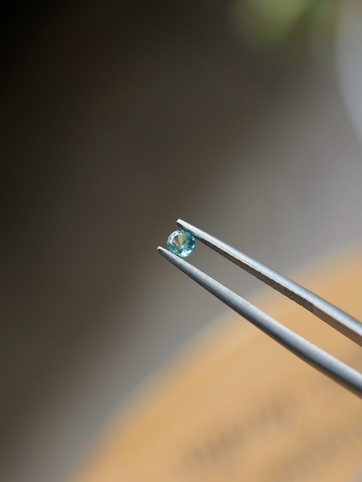 グランディディエライト　ルース　0.16ct