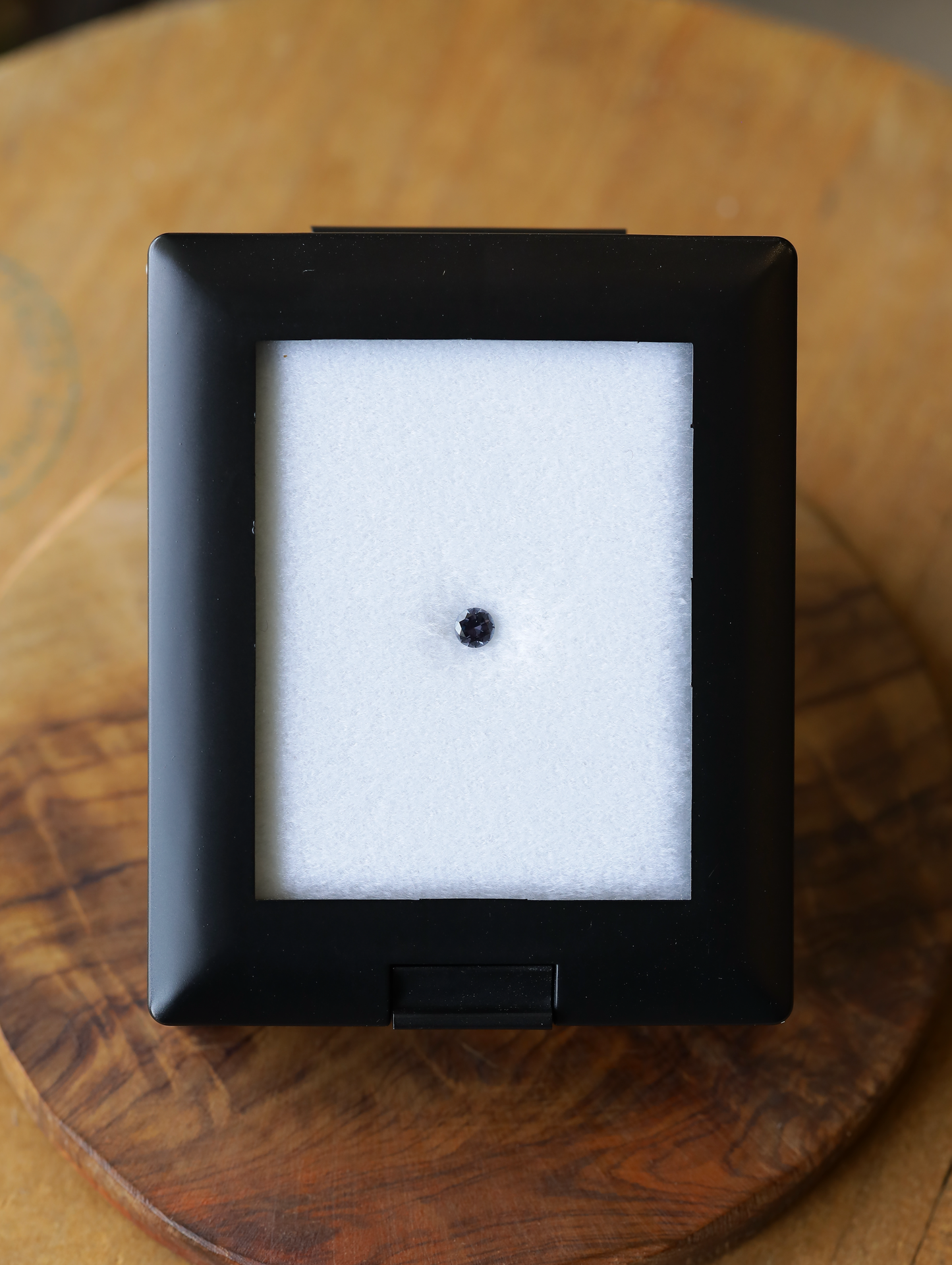 ベキリーブルーガーネット　ルース　0.23ct