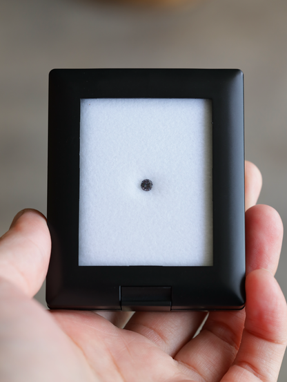 ベキリーブルーガーネット　ルース　0.23ct