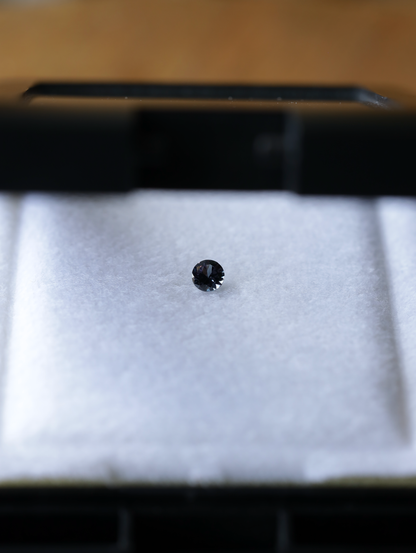 ベキリーブルーガーネット　ルース　0.23ct