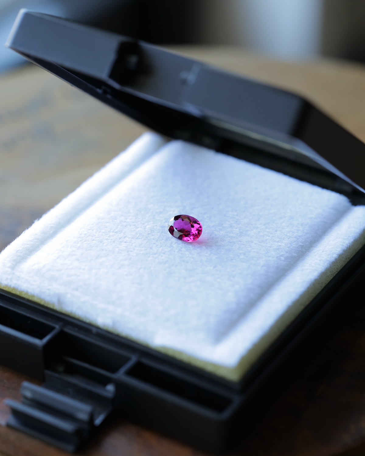 ルベライト　ルース　0.82ct