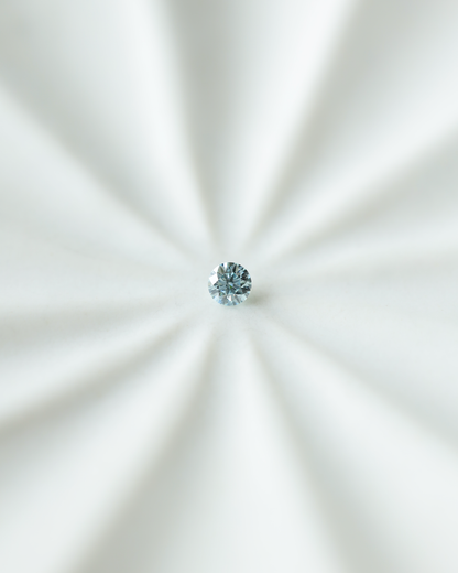 アイスブルーダイヤモンド　ルース　0.11ct