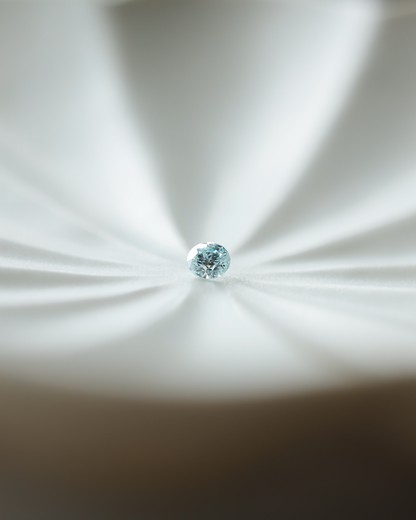 アイスブルーダイヤモンド　ルース　0.11ct