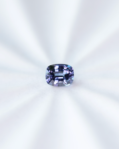ベキリーブルーガーネット　ルース　0.45ct