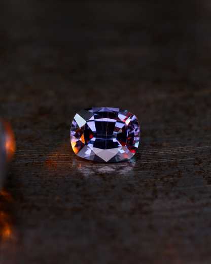 ベキリーブルーガーネット　ルース　0.45ct