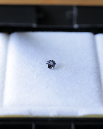 ベキリーブルーガーネット　ルース　0.41ct