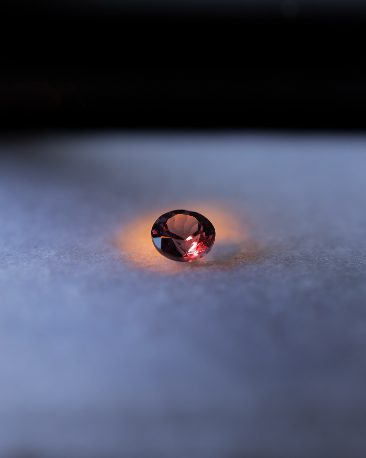 ベキリーブルーガーネット　ルース　0.41ct