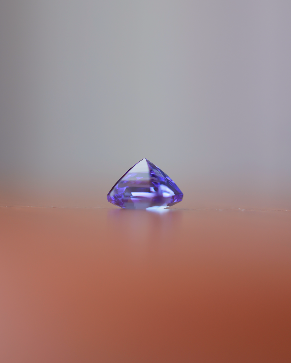 タンザナイト　ルース　0.82ct