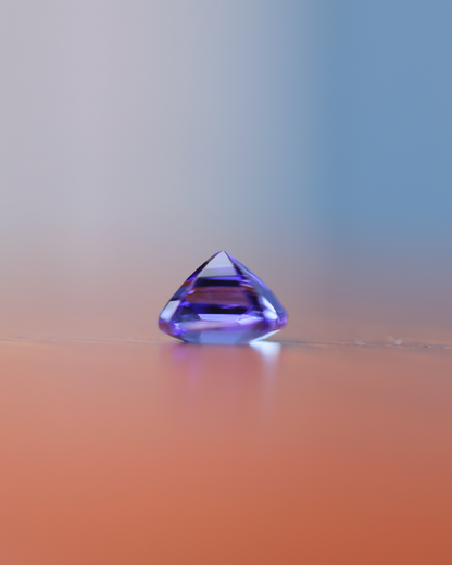 タンザナイト　ルース　0.82ct