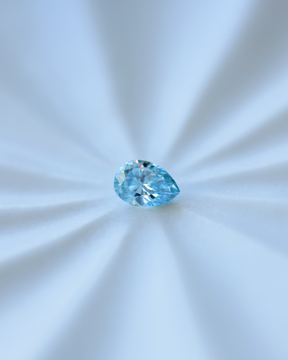 ファンシーインテンスグリーンブルーダイヤモンド(トリートメント)　ルース　0.294ct