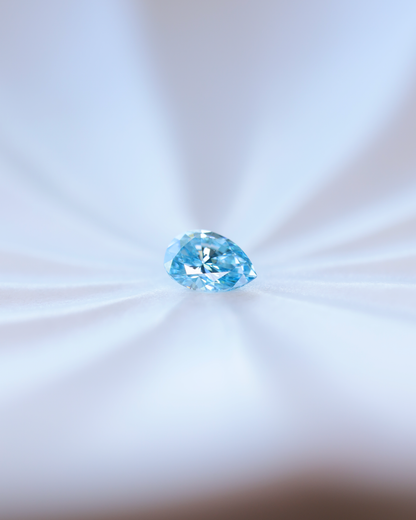 ファンシーインテンスグリーンブルーダイヤモンド(トリートメント)　ルース　0.294ct