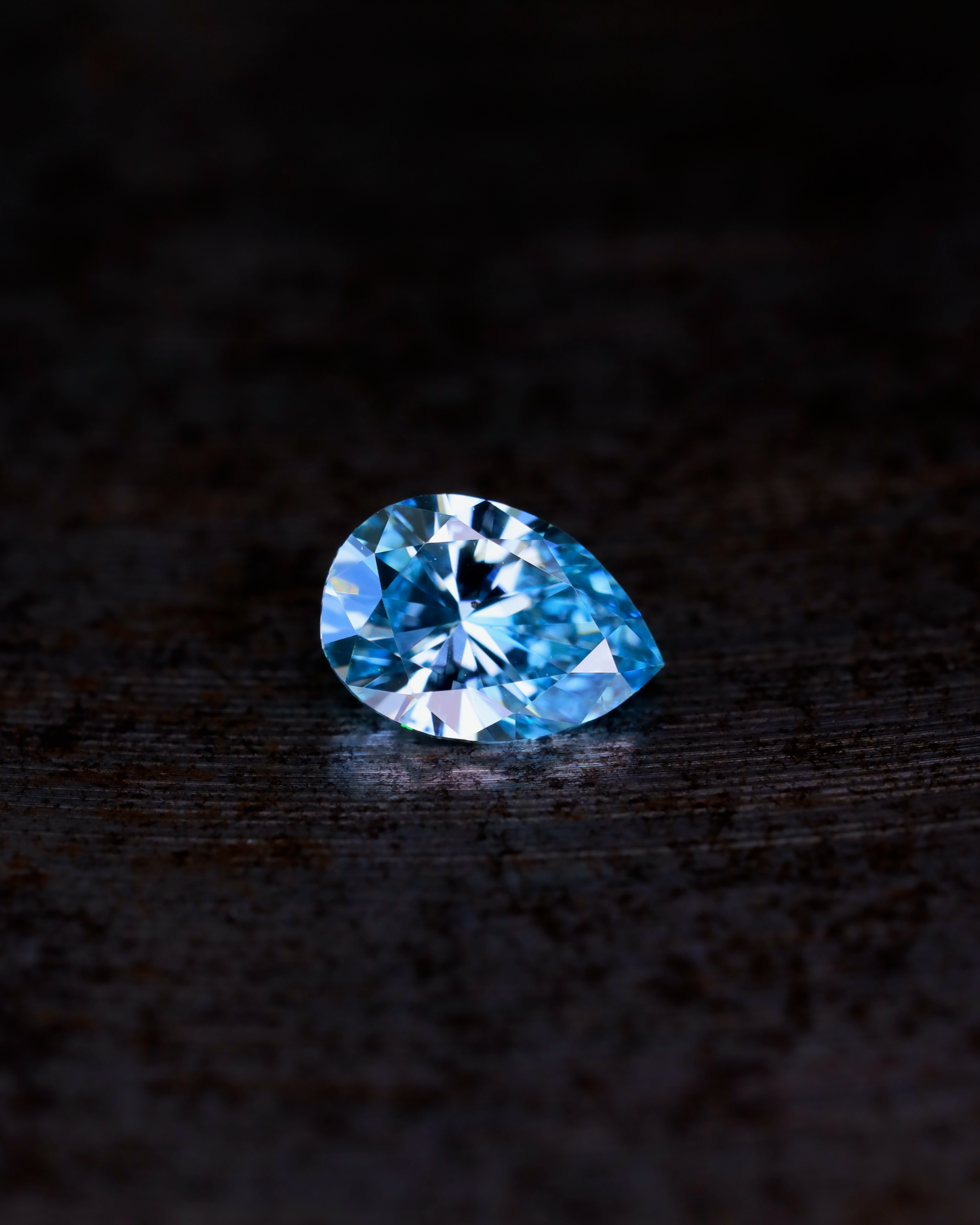 ファンシーインテンスグリーンブルーダイヤモンド(トリートメント)　ルース　0.294ct