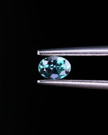 アレキサンドライト　ルース　0.24ct