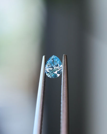 ファンシーインテンスグリーンブルーダイヤモンド(トリートメント)　ルース　0.294ct