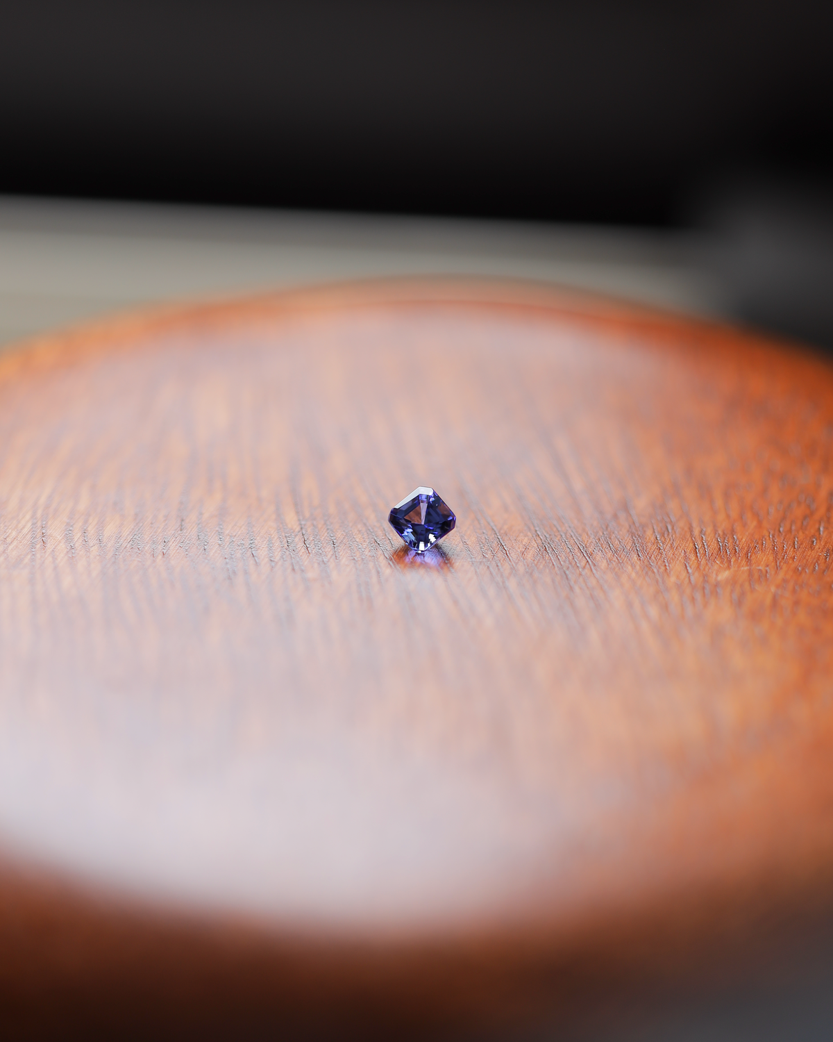 タンザナイト　ルース　0.82ct