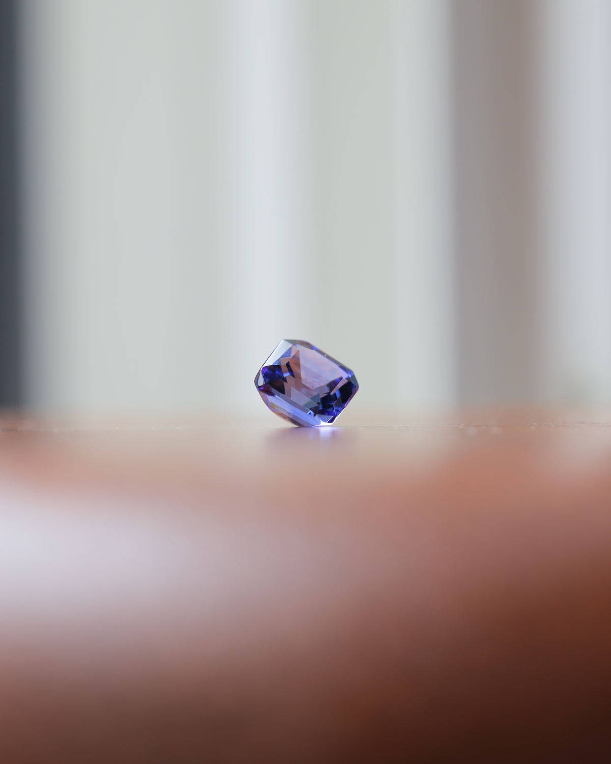 タンザナイト　ルース　0.82ct