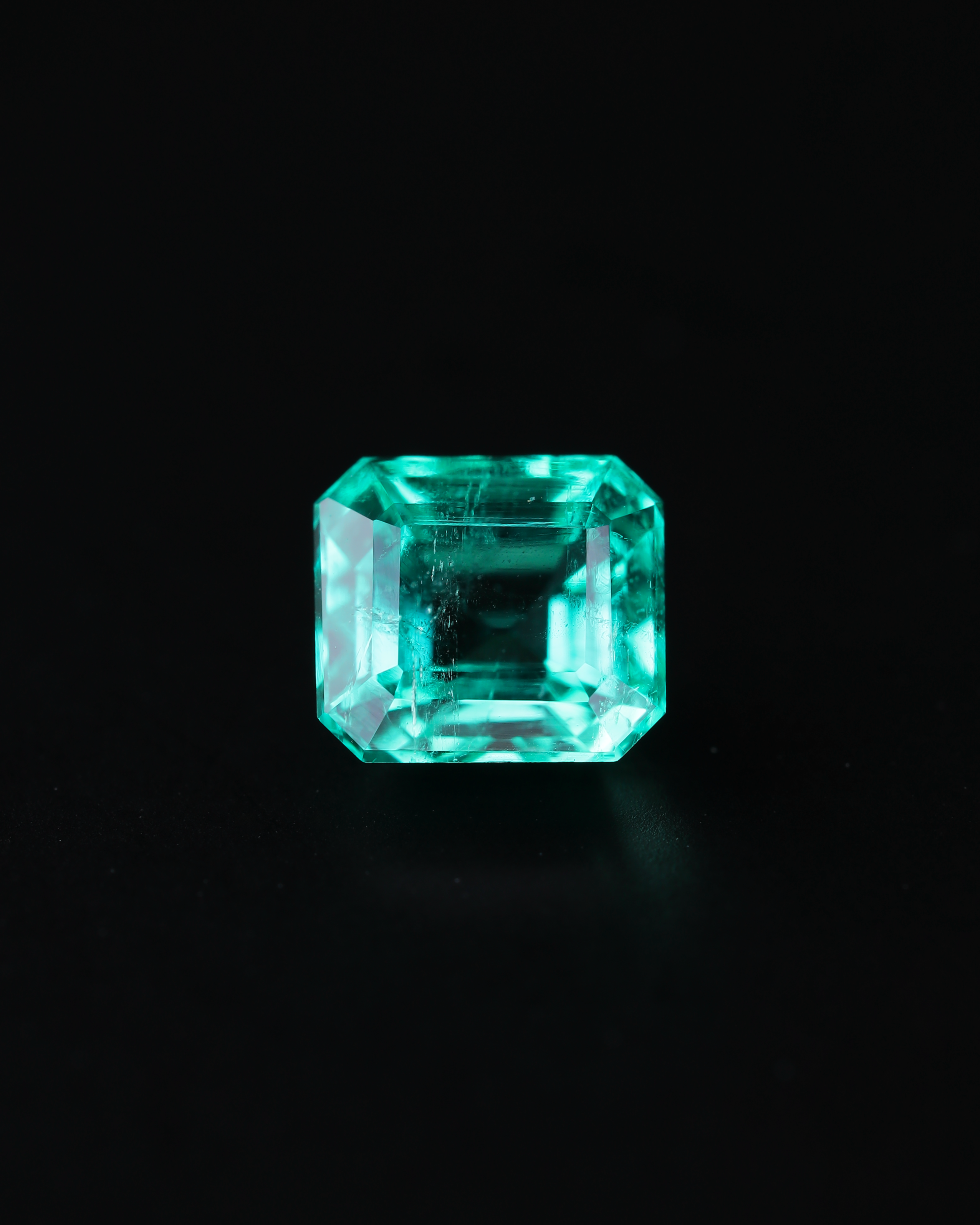 エメラルド ルース エメラルド ルース | 宝石 3.3ct⁄6.3ctの買取実績 