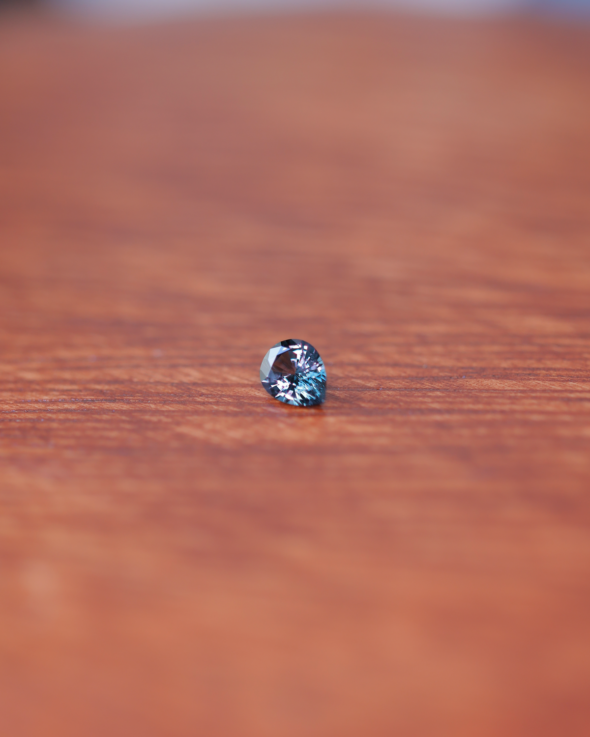 ベキリーブルーガーネット　ルース　0.35ct