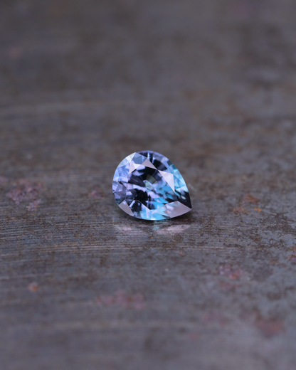 ベキリーブルーガーネット　ルース　0.35ct
