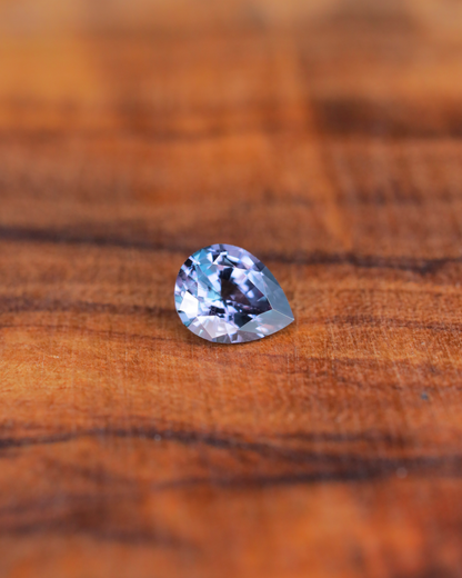ベキリーブルーガーネット　ルース　0.35ct