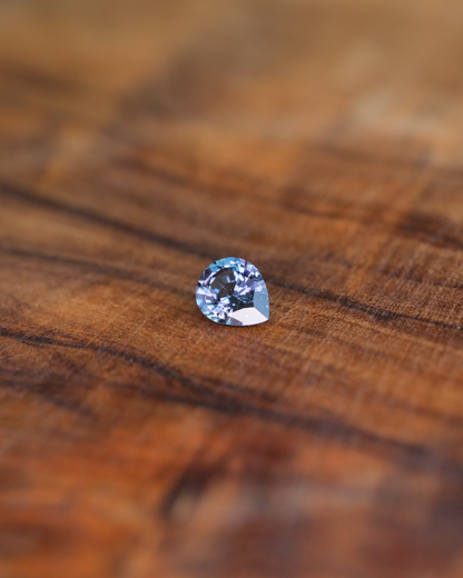 ベキリーブルーガーネット　ルース　0.35ct