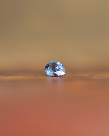 ベキリーブルーガーネット　ルース　0.35ct