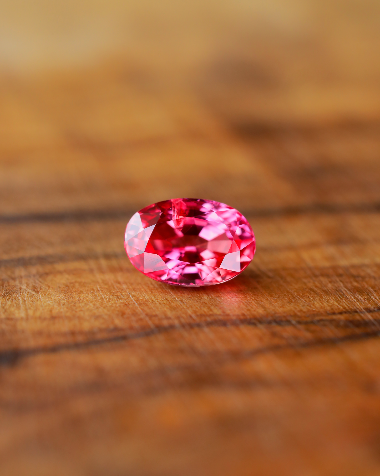 パパラチアサファイア　ルース　0.77ct　鑑別書付き