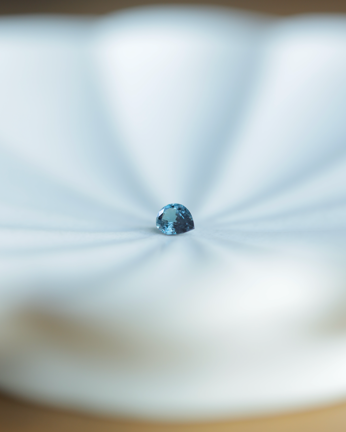 ベキリーブルーガーネット　ルース　0.35ct