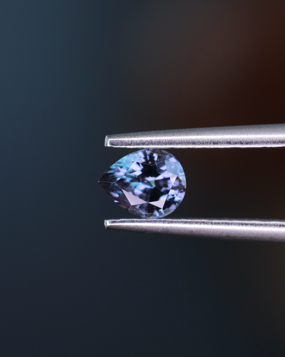 ベキリーブルーガーネット　ルース　0.35ct