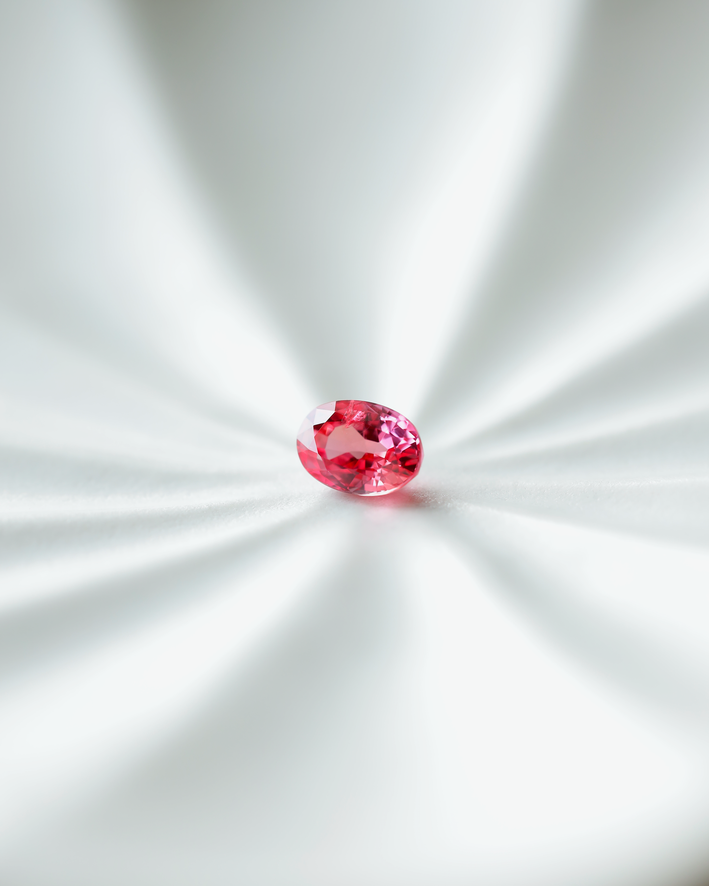 パパラチアサファイア　ルース　0.77ct　鑑別書付き