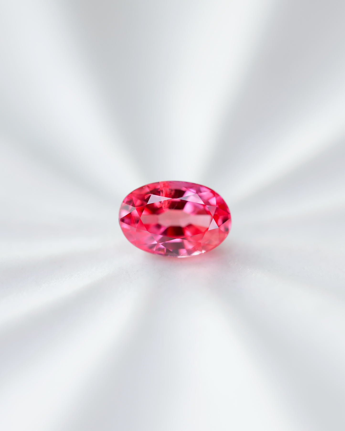 パパラチアサファイア　ルース　0.77ct　鑑別書付き