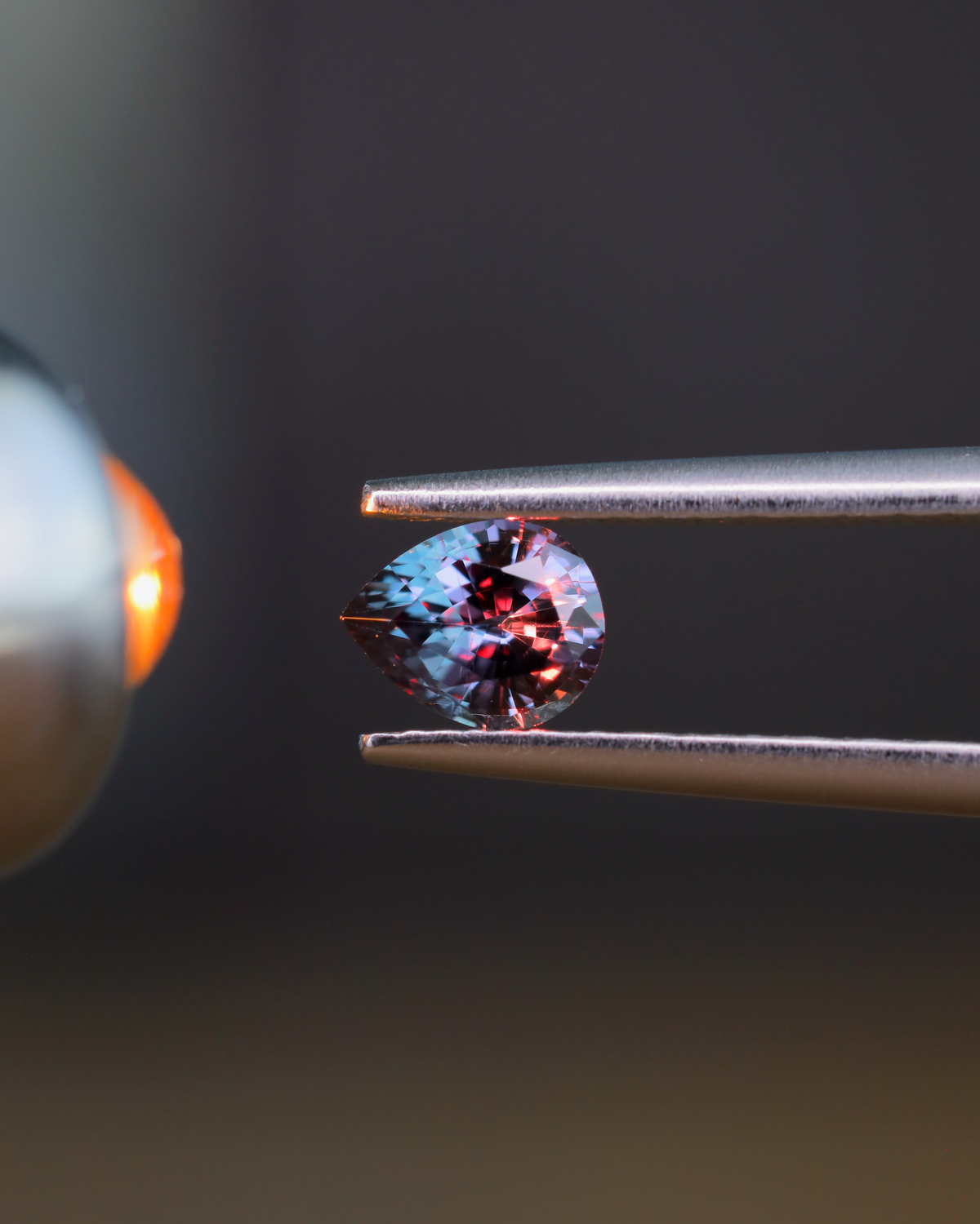 ベキリーブルーガーネット　ルース　0.35ct