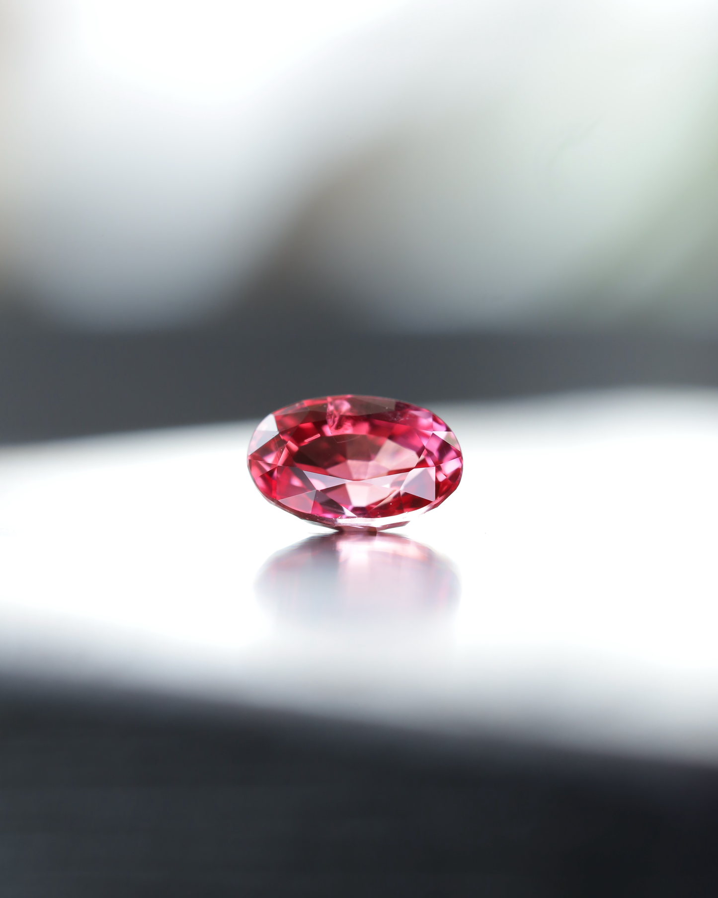 パパラチアサファイア　ルース　0.77ct　鑑別書付き