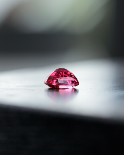 パパラチアサファイア　ルース　0.77ct　鑑別書付き