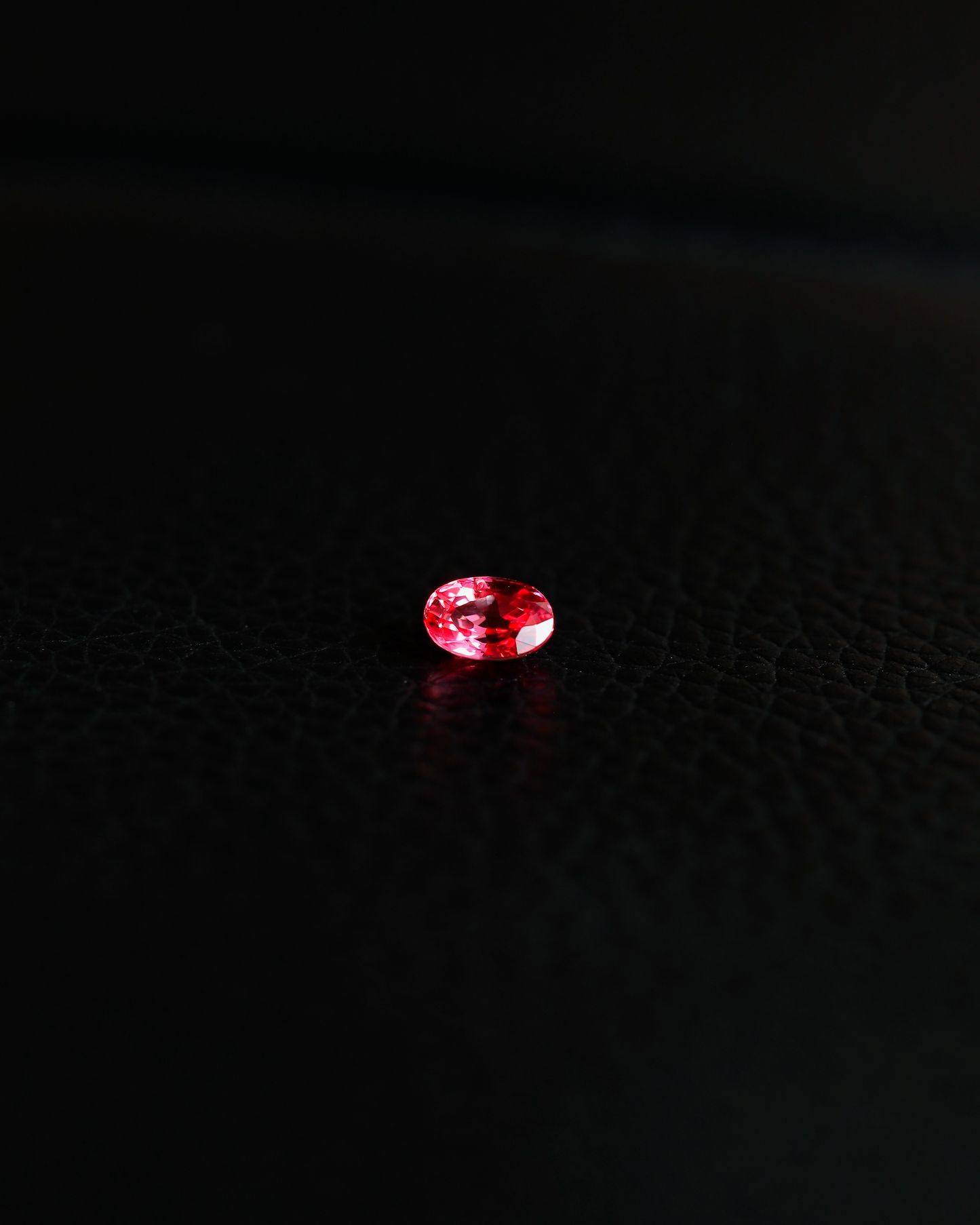 パパラチアサファイア　ルース　0.77ct　鑑別書付き