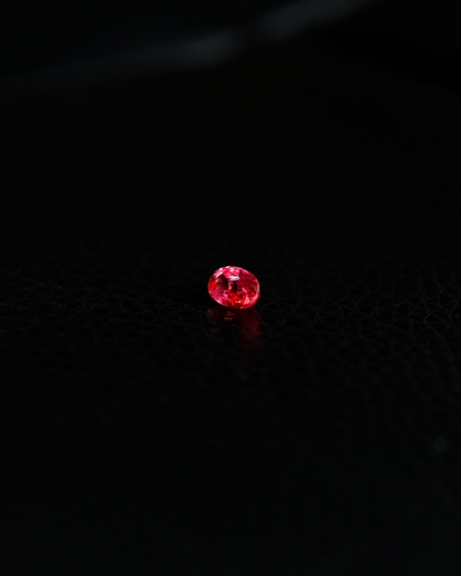 パパラチアサファイア　ルース　0.77ct　鑑別書付き