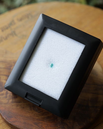 パライバトルマリン　ルース　0.11ct