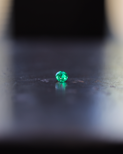 エメラルド　ルース　0.1ct