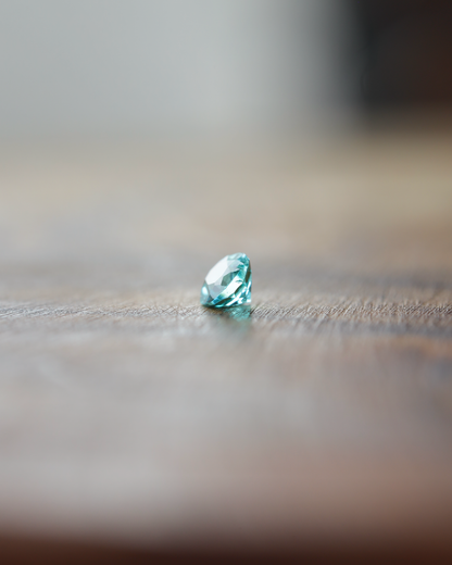 パライバトルマリン　ルース　0.11ct